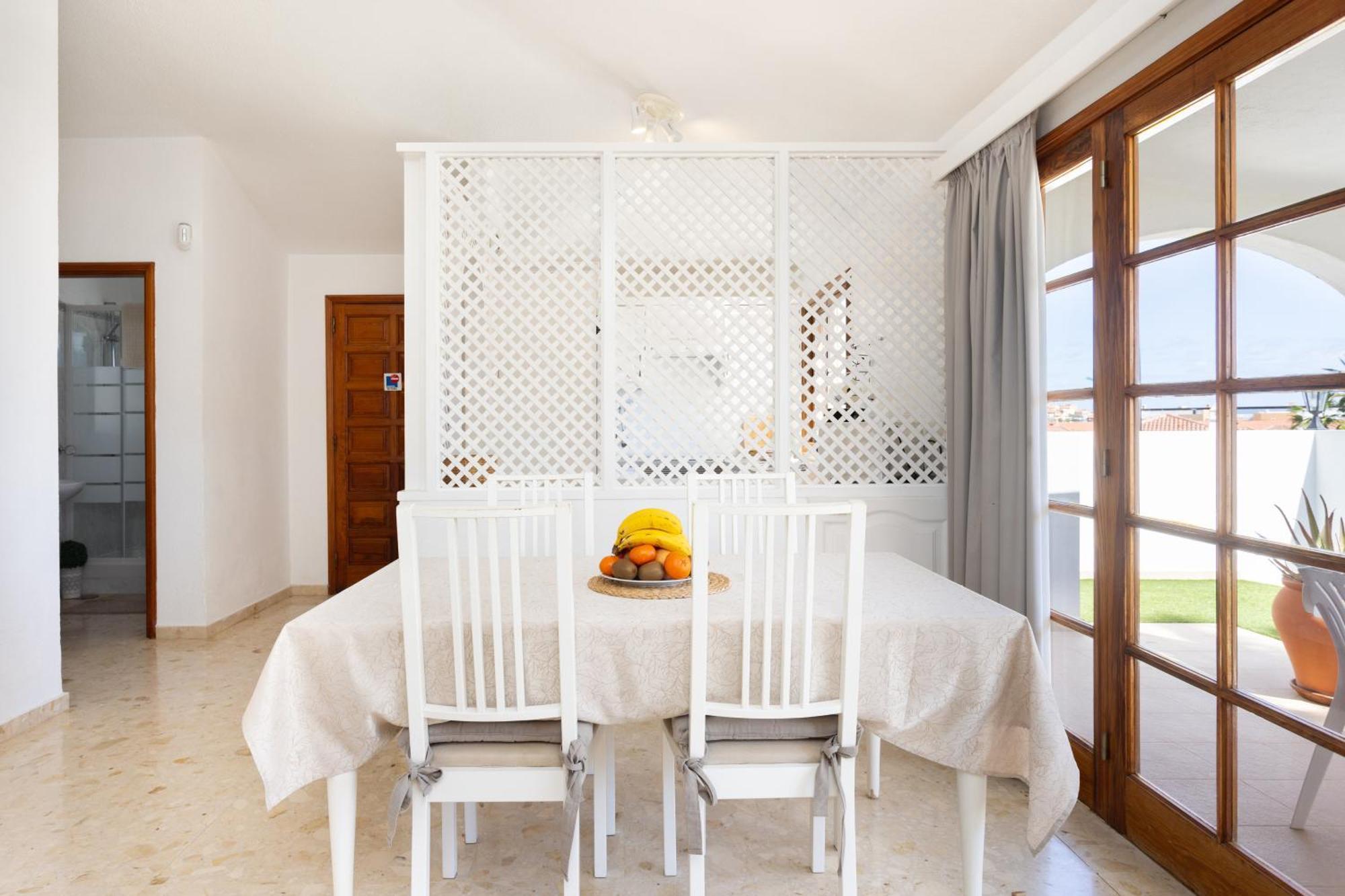 Casa Bransford, Excellent, Sunny House With Private Heated Pool Βίλα Σαν Μιγκέλ ντε Αμπόνα Εξωτερικό φωτογραφία